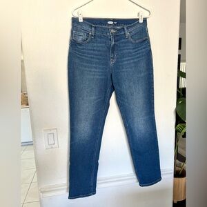 Old Navy mid rise boyfriend jeans size 8